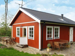Cozy Holiday Home in Dronningm lle with Terrace in Gilleleje